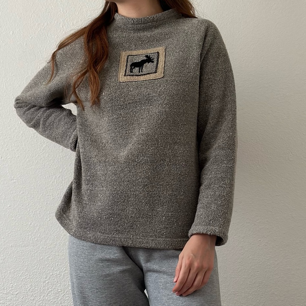 Vintage PNW Moose Mockneck Sweater